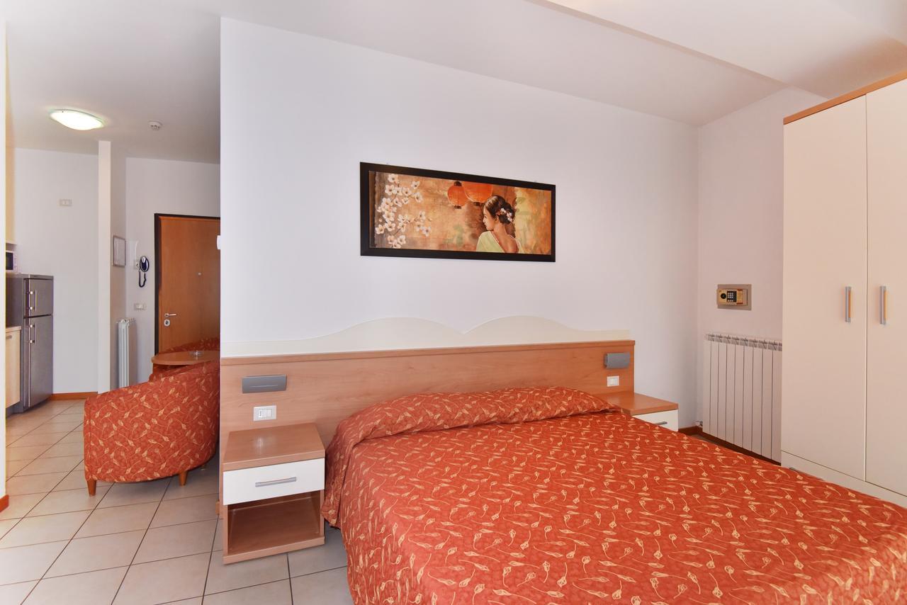 Hotel Villa Olga Caorle Exterior foto